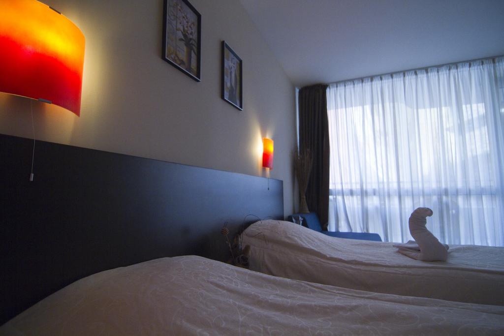 Tropics Hotel Sveti Vlas Dış mekan fotoğraf