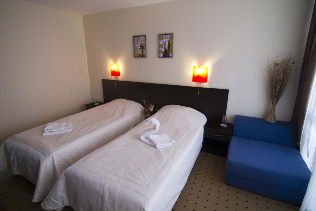 Tropics Hotel Sveti Vlas Dış mekan fotoğraf
