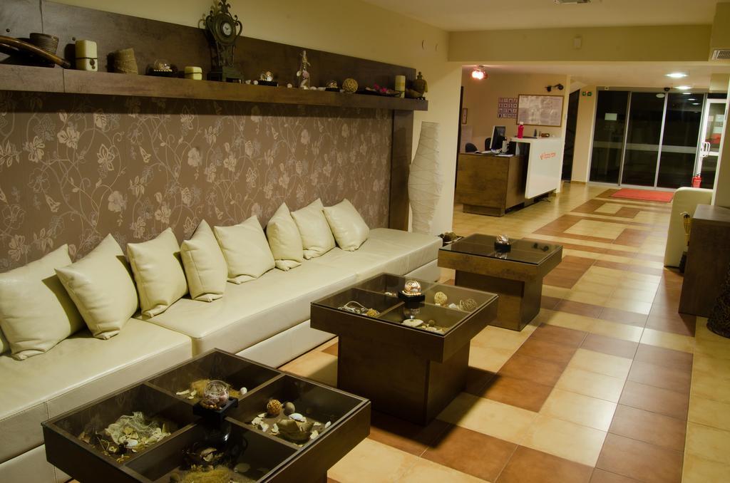 Tropics Hotel Sveti Vlas Dış mekan fotoğraf