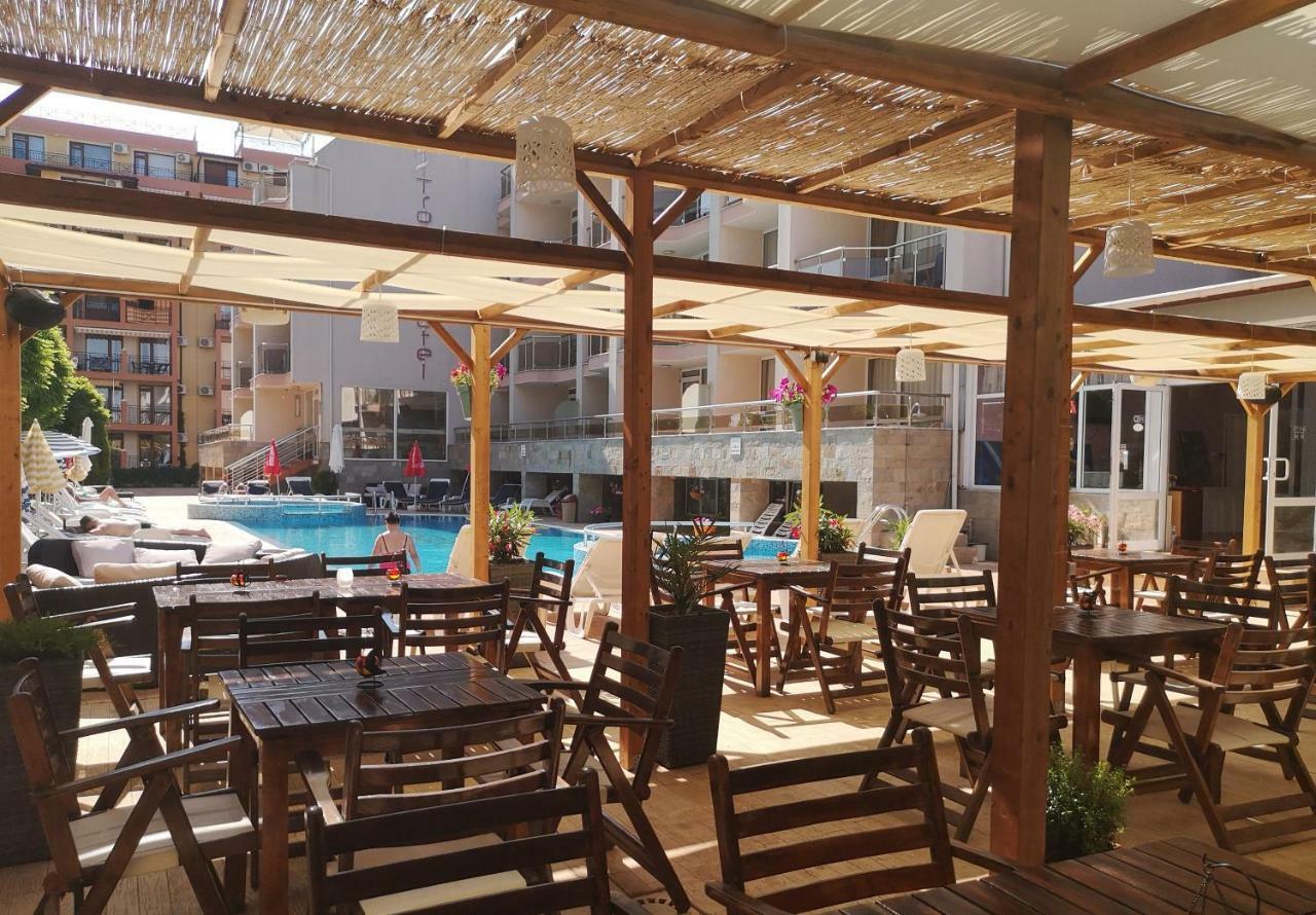 Tropics Hotel Sveti Vlas Dış mekan fotoğraf
