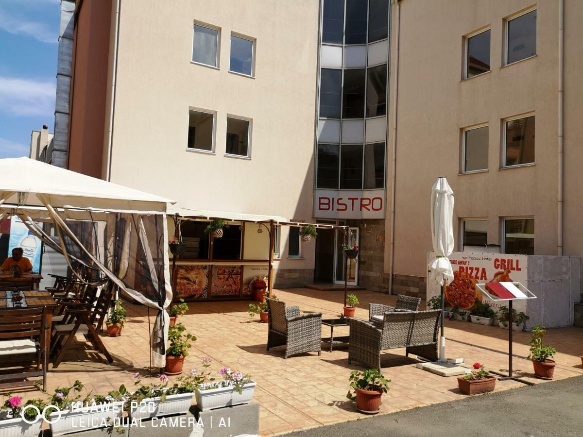 Tropics Hotel Sveti Vlas Dış mekan fotoğraf
