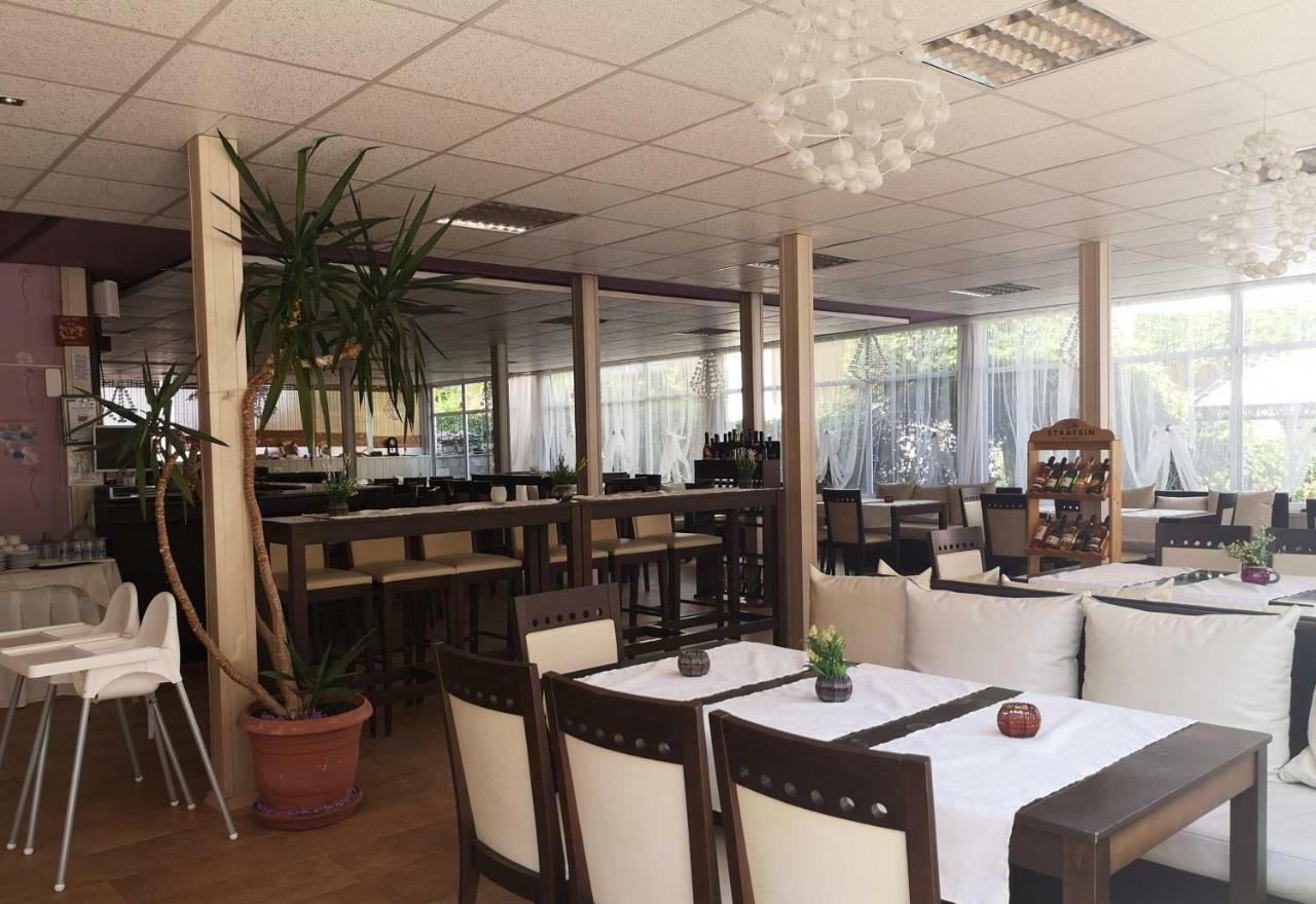 Tropics Hotel Sveti Vlas Dış mekan fotoğraf
