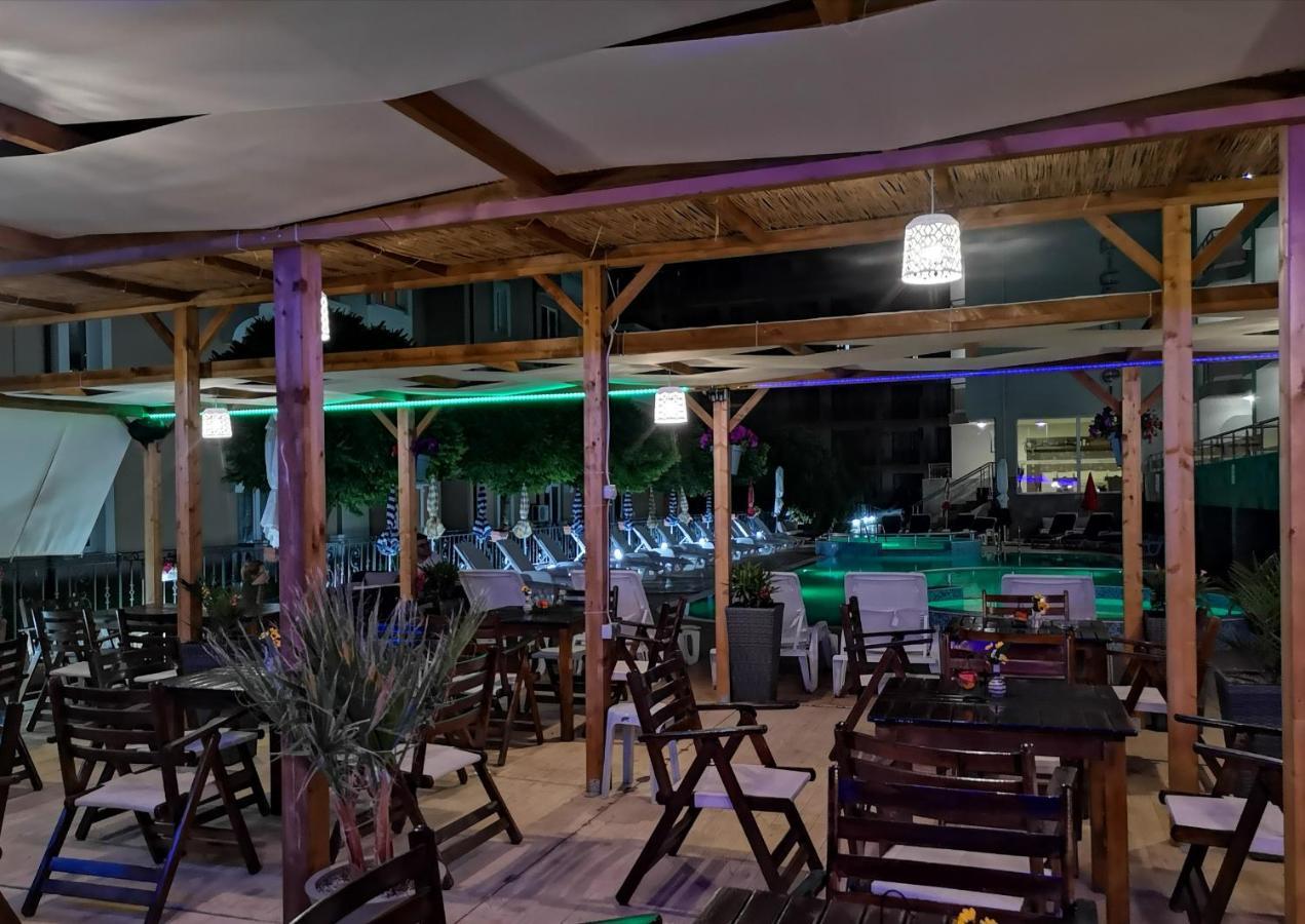 Tropics Hotel Sveti Vlas Dış mekan fotoğraf